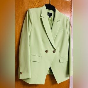 Fully lined blazer